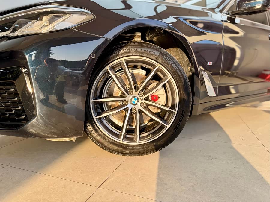 BMW 5 Series 2022 car image #22