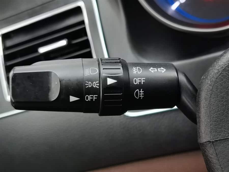 Forthing JOYEAR X5 2016 imagen de coche #22