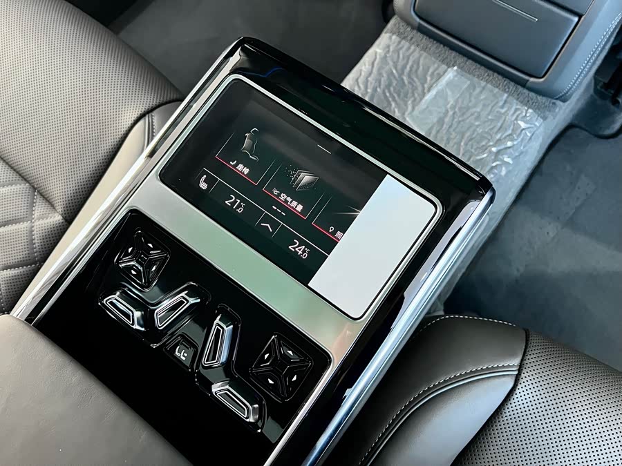 奥迪 奥迪A8 2025 汽车图片 #22