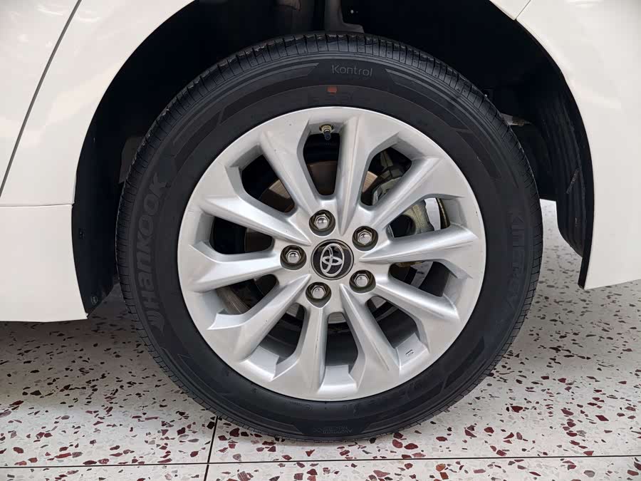 Toyota Corolla 2017 car image #22
