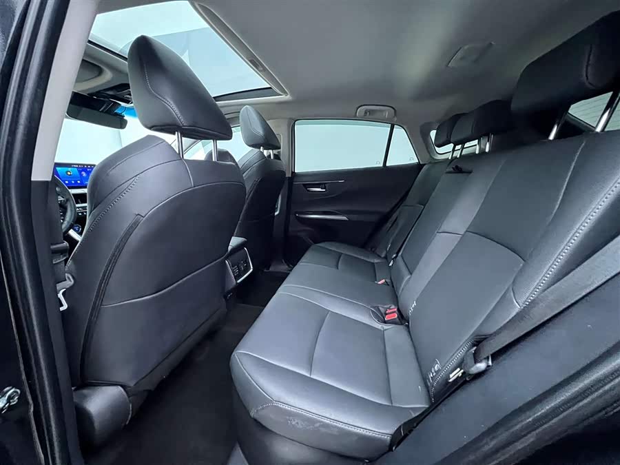 Toyota Venza 2023 car image #22