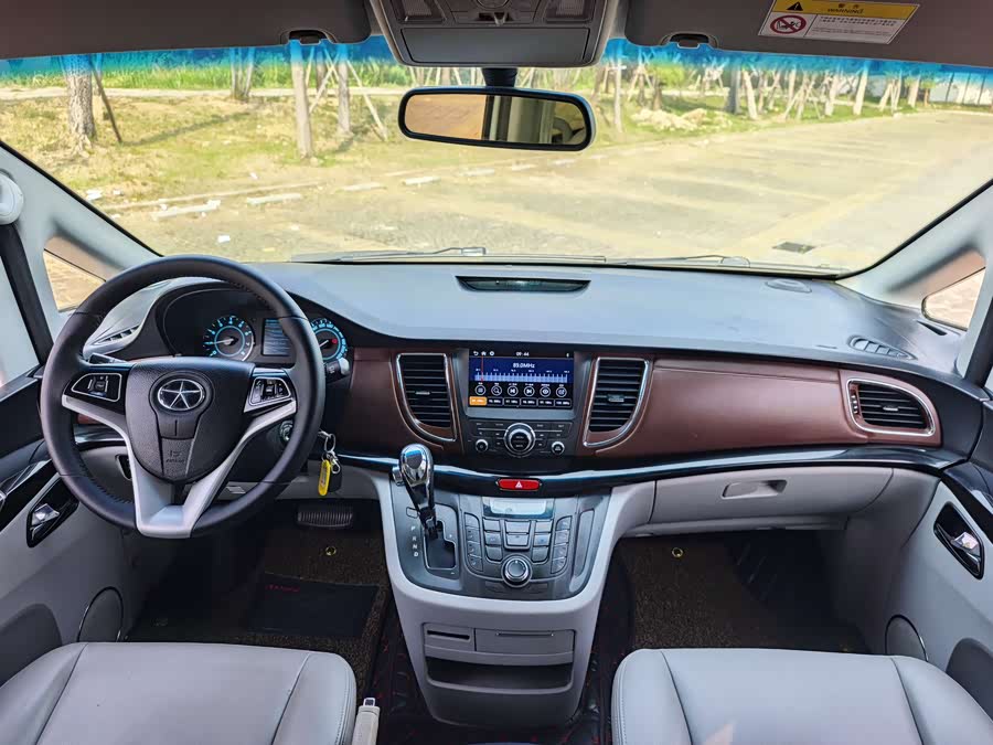 JAC 2017 imagem de carro #22