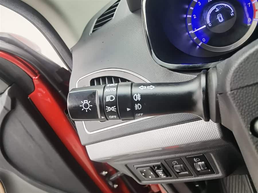 JAC 2015 imagem de carro #22