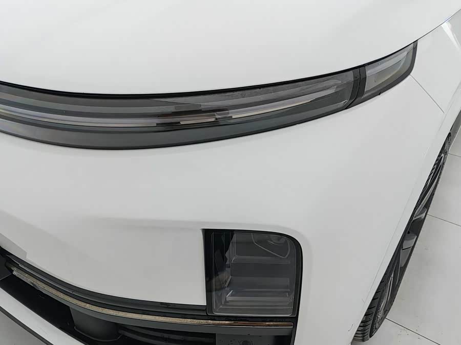 Li L7 2023 immagine di auto #22