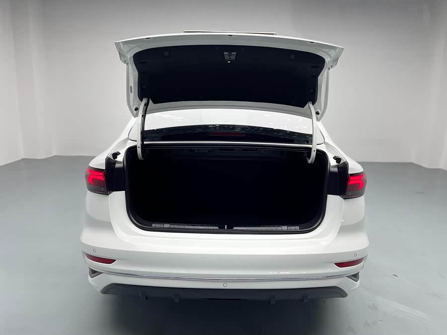 GEELY Emgrand 2022 car image #22