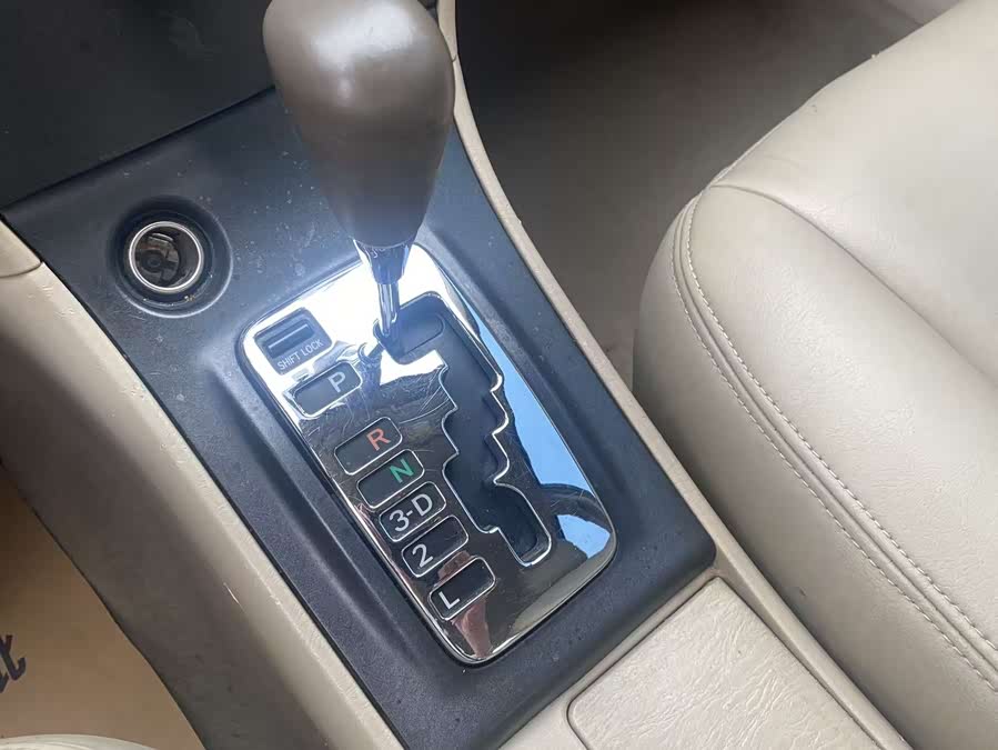 Toyota Corolla (Classic) 2010 car image #22