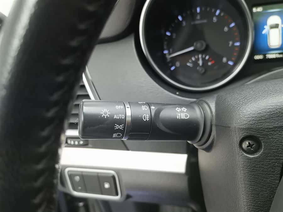 Haval H6 Coupe 2015 imagen de coche #22