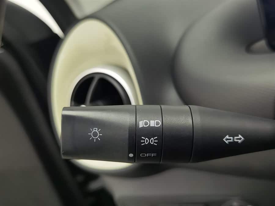 Wuling Binguo 2023 изображение автомобиля #22