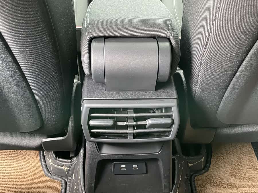 Audi A3 2023 car image #22