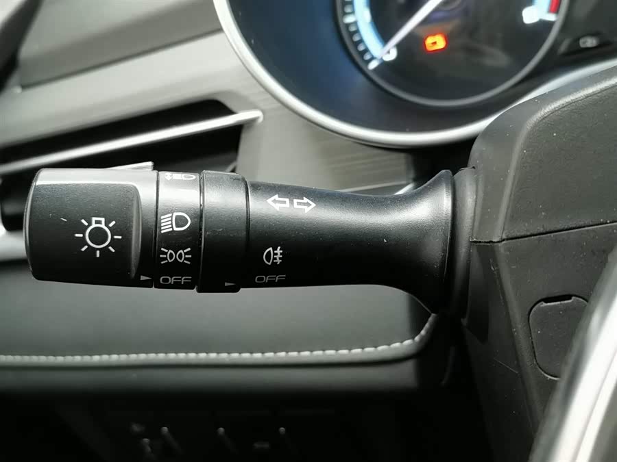 GEELY Emgrand 2021 car image #22
