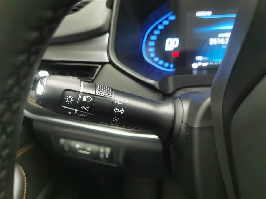 Chery Tiggo 5x 2025 #22 Chery Tiggo 5x 2025 car image #22