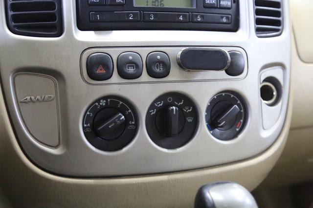 Ford Escape (Imported) 2006 car image #22