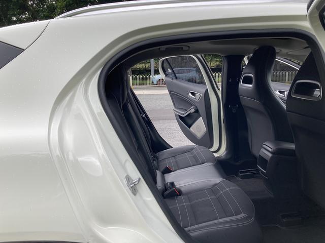 Mercedes-Benz GLA Class (Imported) 2014 car image #22