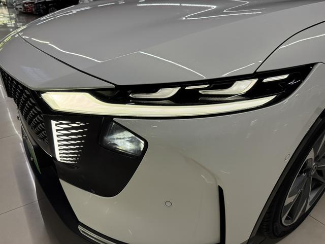 Mazda EZ-6 2024 immagine di auto #22