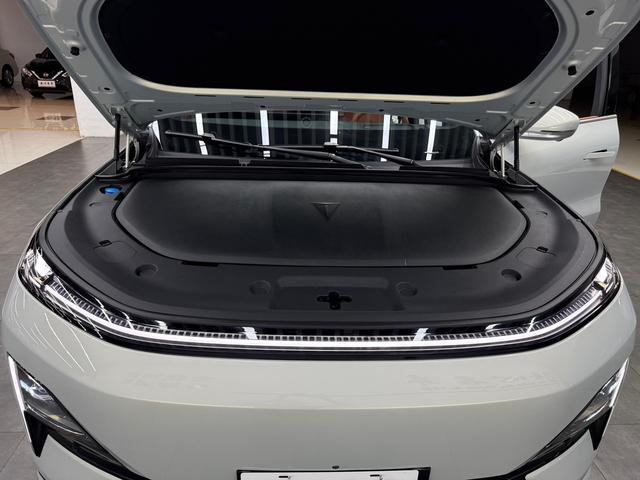 Deepal S09 2025 car image #22