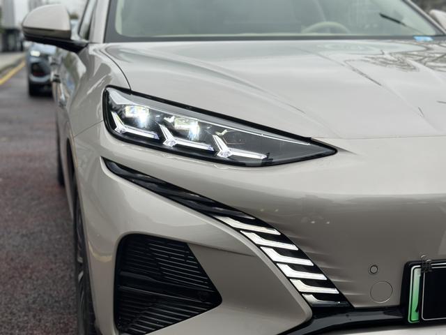 Denza N7 2023 صورة سيارة #22