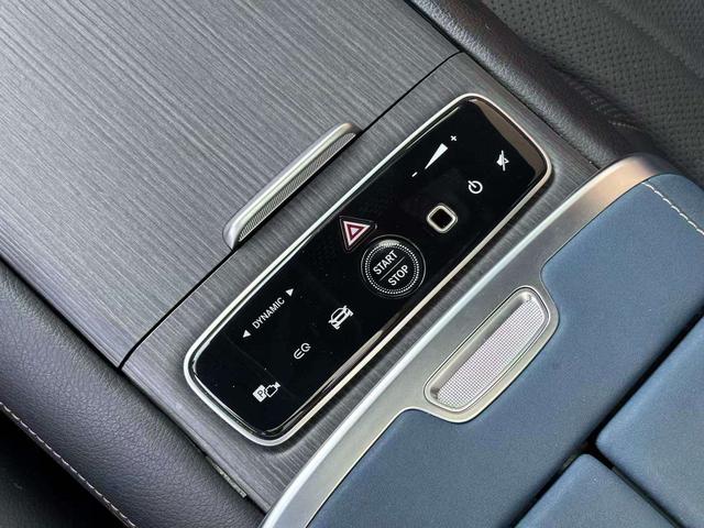 Mercedes-Benz EQS SUV 2023 car image #22