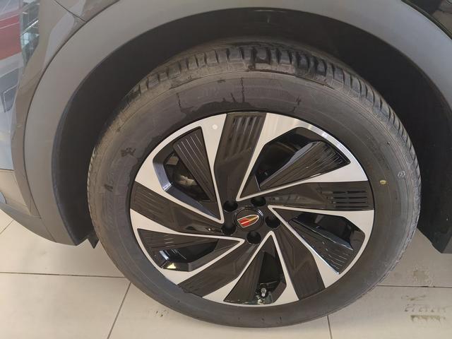 HongQi HS7 PHEV 2024 #22 HongQi HS7 PHEV 2024 car image #22