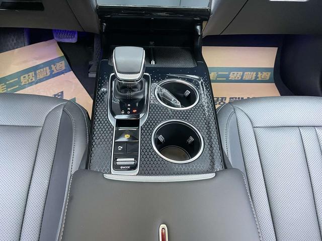 HongQi HS3 2024 car image #22