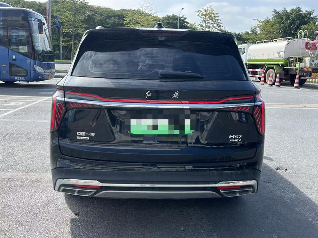 HongQi HS7 PHEV 2025 car image #22