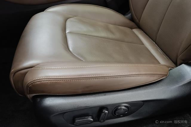 零跑汽车 零跑C01 2022 汽车图片 #22