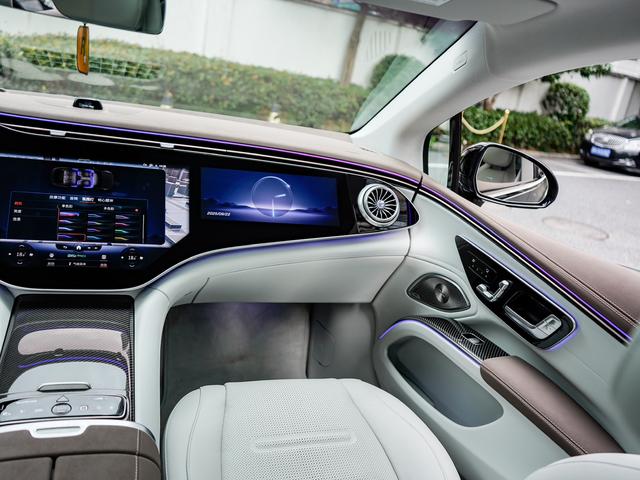 Mercedes-Benz EQS AMG 2024 imagen de coche #22