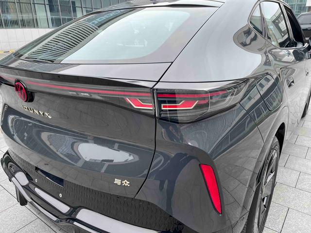 Volkswagen ID.UNYX 06 2024 #22 Volkswagen ID.UNYX 06 2024 image de voiture #22