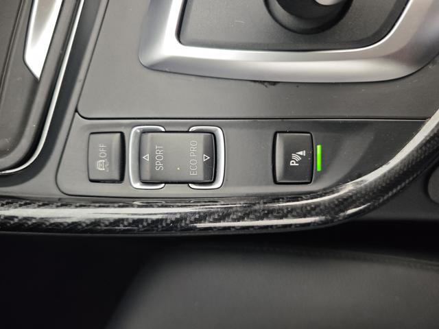 BMW i5 M60 2015 #22 BMW i5 M60 2015 car image #22