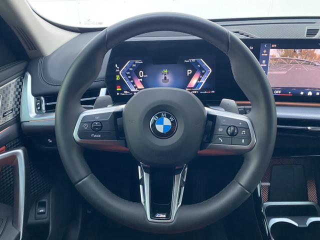 BMW X7 M60i 2025 #22 BMW X7 M60i 2025 immagine di auto #22
