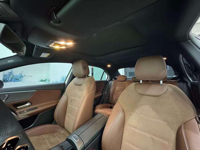 Mercedes-Benz R Class 2024 #22 Mercedes-Benz R Class 2024 car image #22