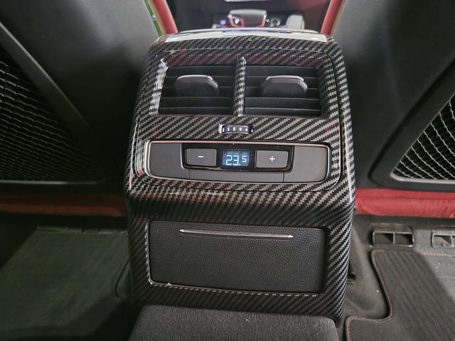 Audi S4 2023 صورة سيارة #22