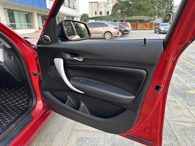 BMW 1 Series (Imported) 2012 #22 BMW 1 Series (Imported) 2012 car image #22