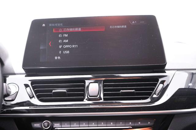 BMW 1 Series 2022 #22 BMW 1 Series 2022 car image #22