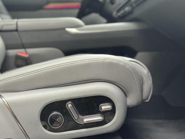 Zeekr 7X 2024 car image #22