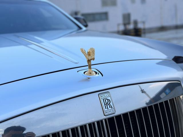 Rolls-Royce Ghost 2015 car image #22