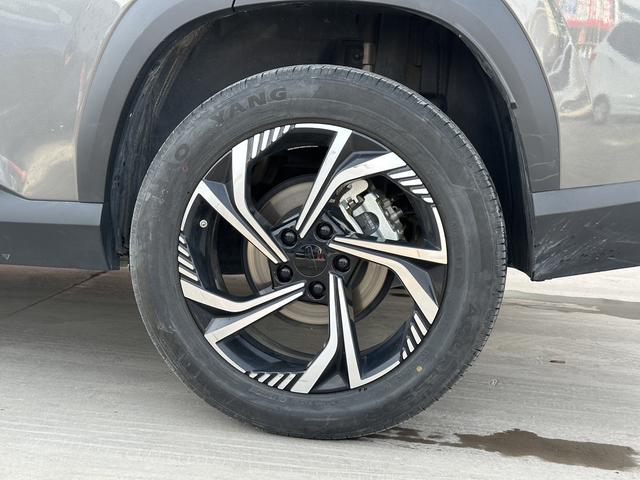 GEELY Boyue 2023 immagine di auto #22