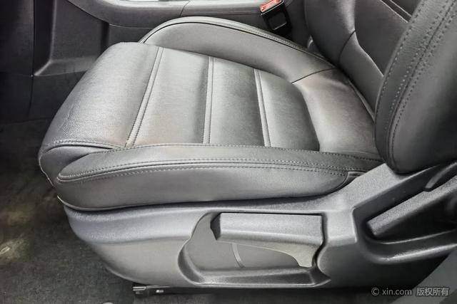 MG GS 2016 #22 MG GS 2016 car image #22