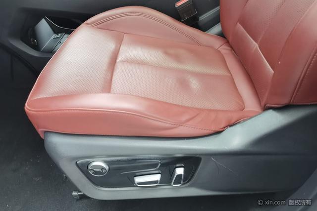 Forthing T5 EVO 2022 imagen de coche #22