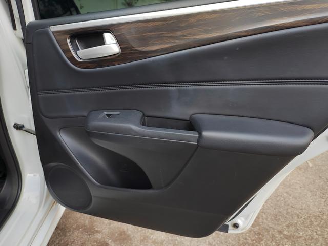 Honda Jade 2019 изображение автомобиля #22