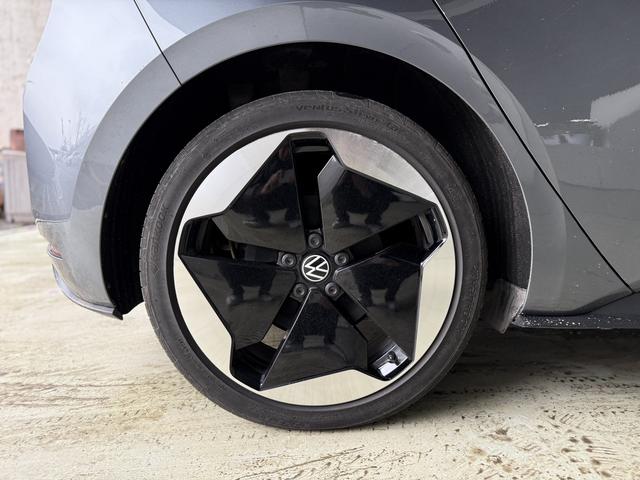 Volkswagen ID.3 2024 car image #22