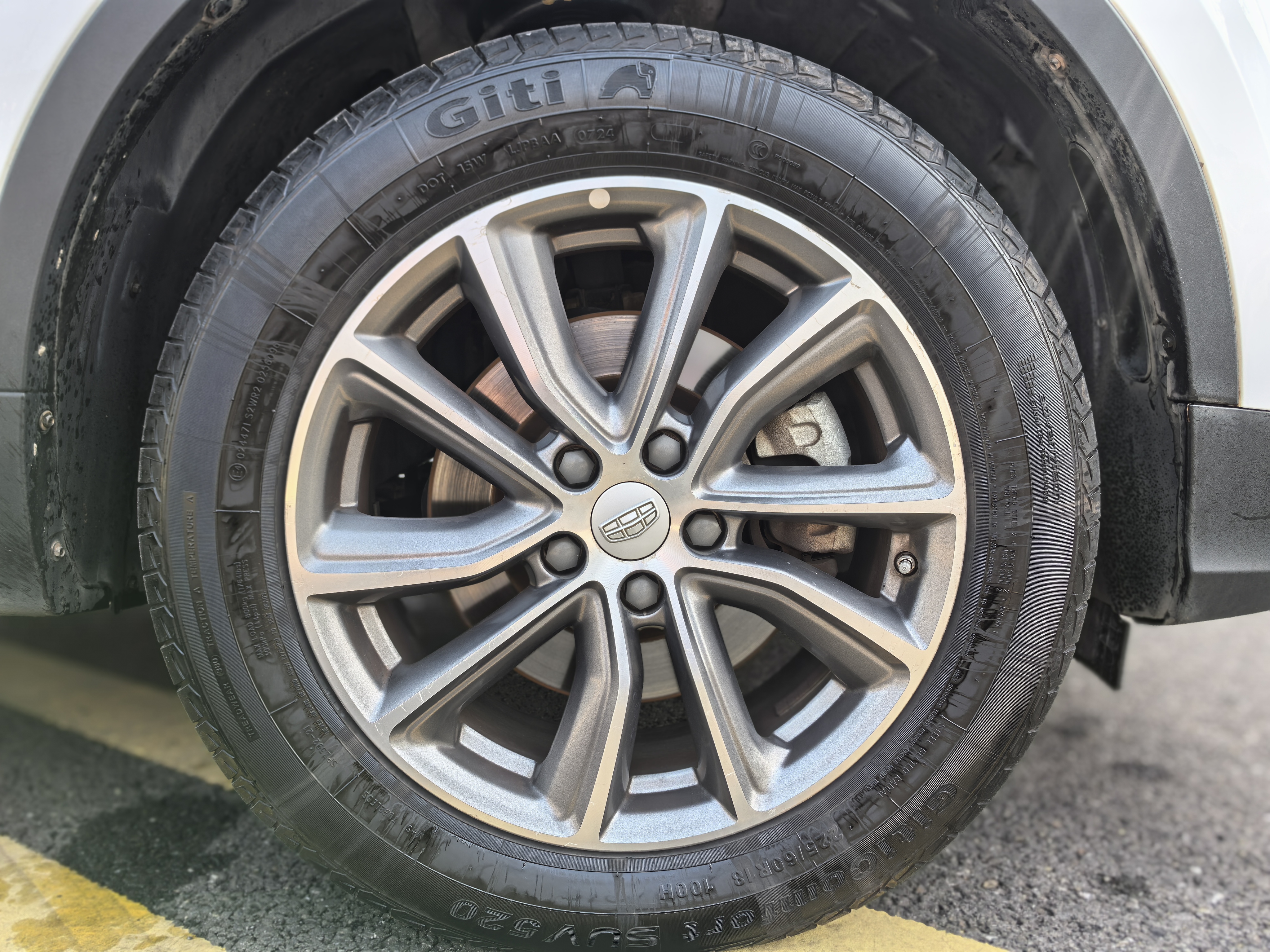 GEELY Boyue 2018 #22 GEELY Boyue 2018 car image #22
