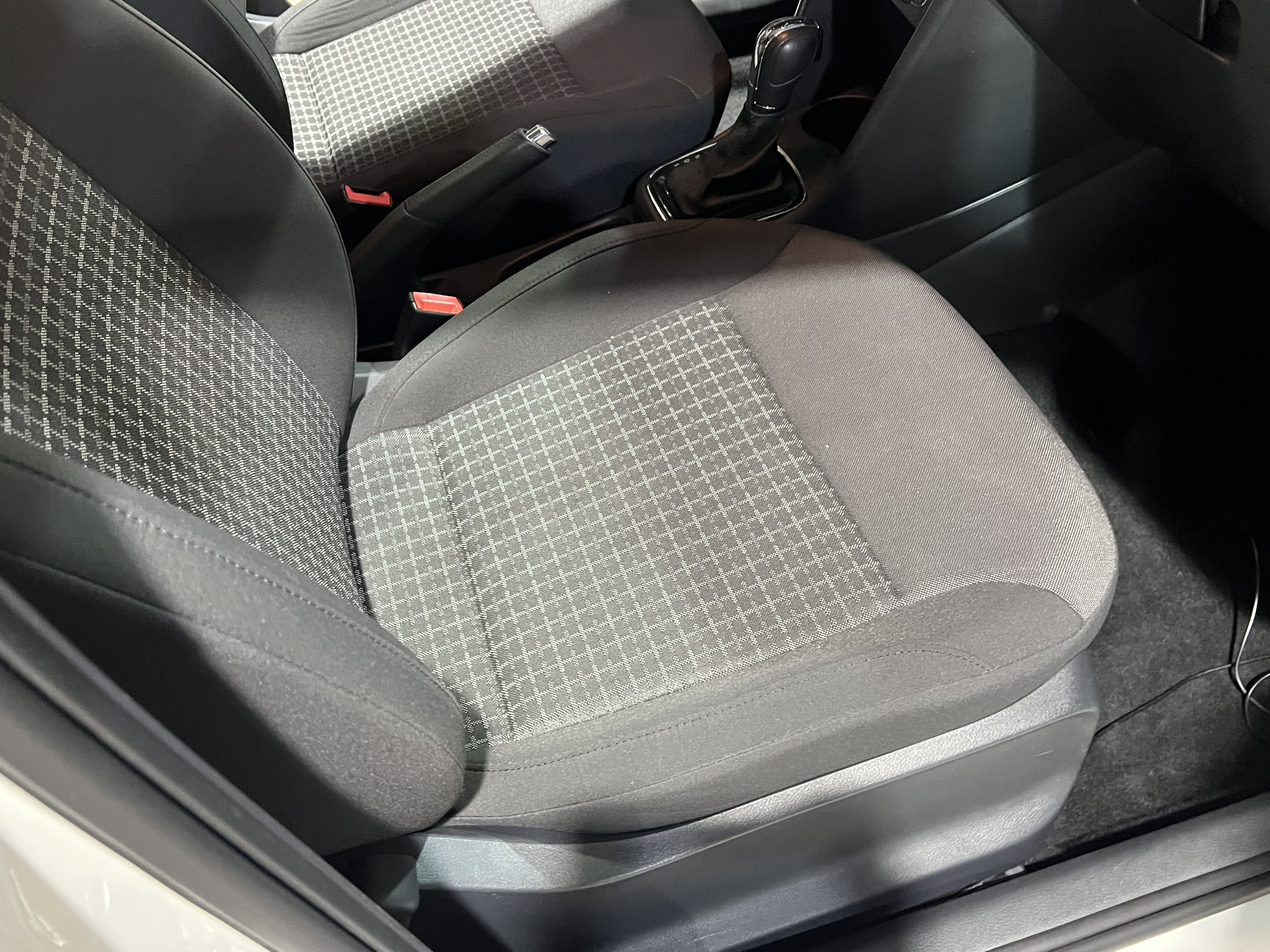 Volkswagen Polo 2016 immagine di auto #22