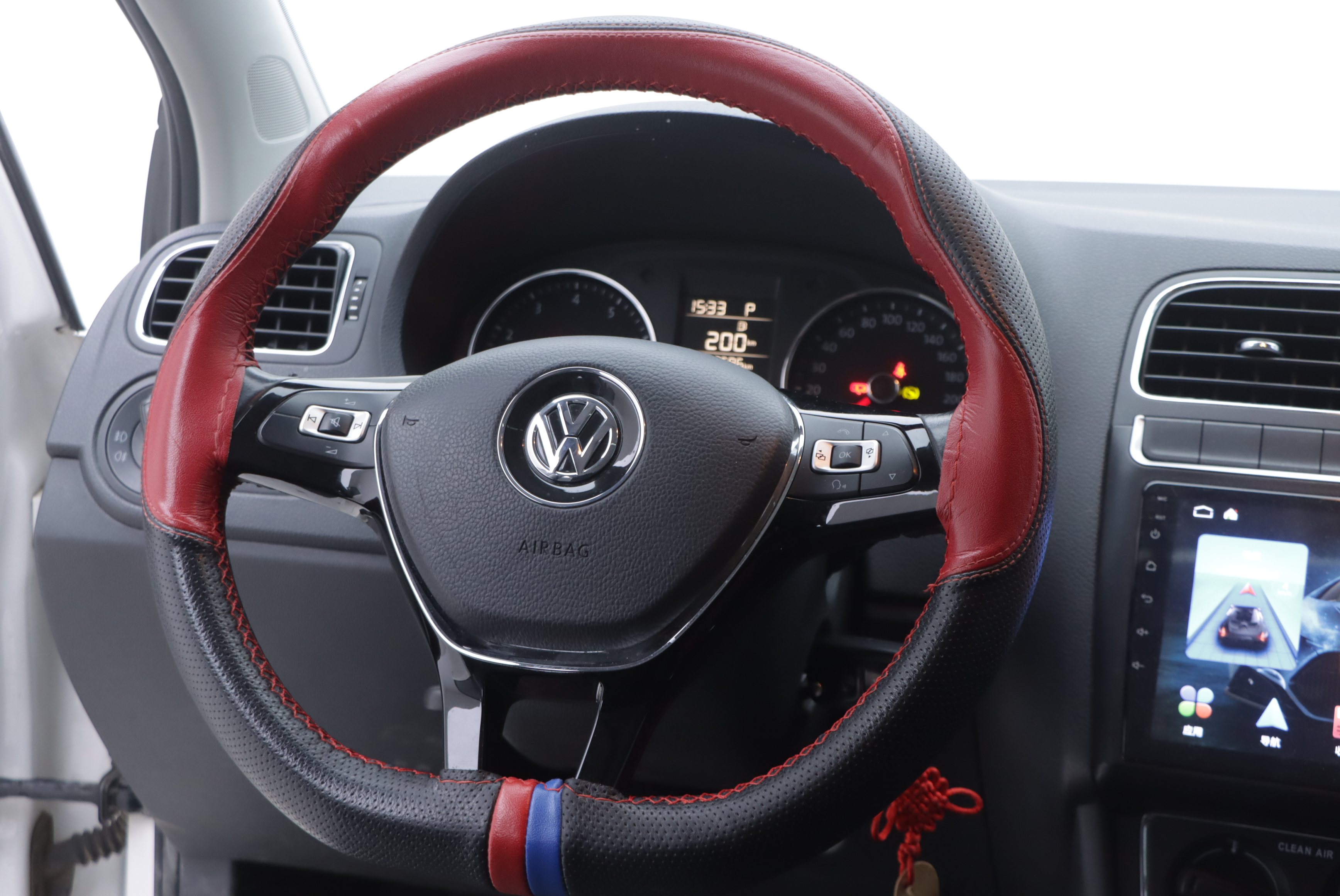 Volkswagen Polo 2016 #22 Volkswagen Polo 2016 car image #22
