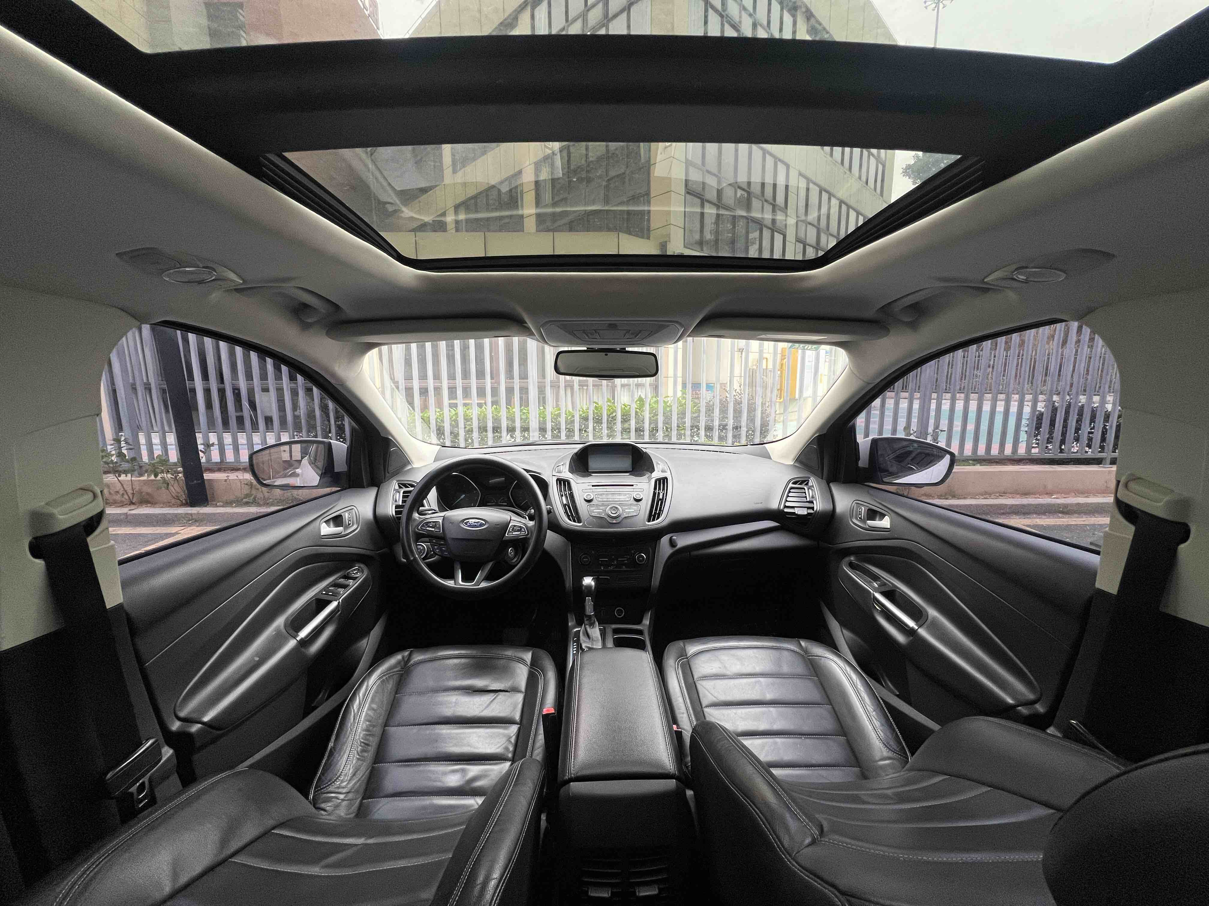 Ford Kuga 2017 car image #22