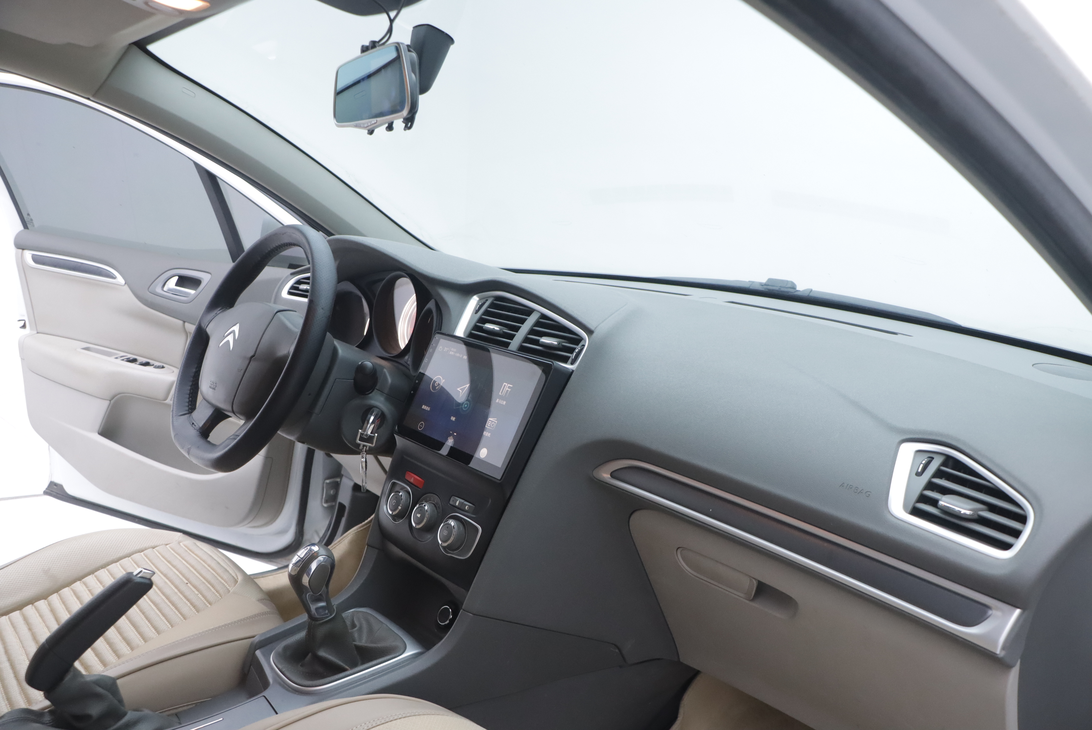 Citroen C4L 2016 صورة سيارة #22