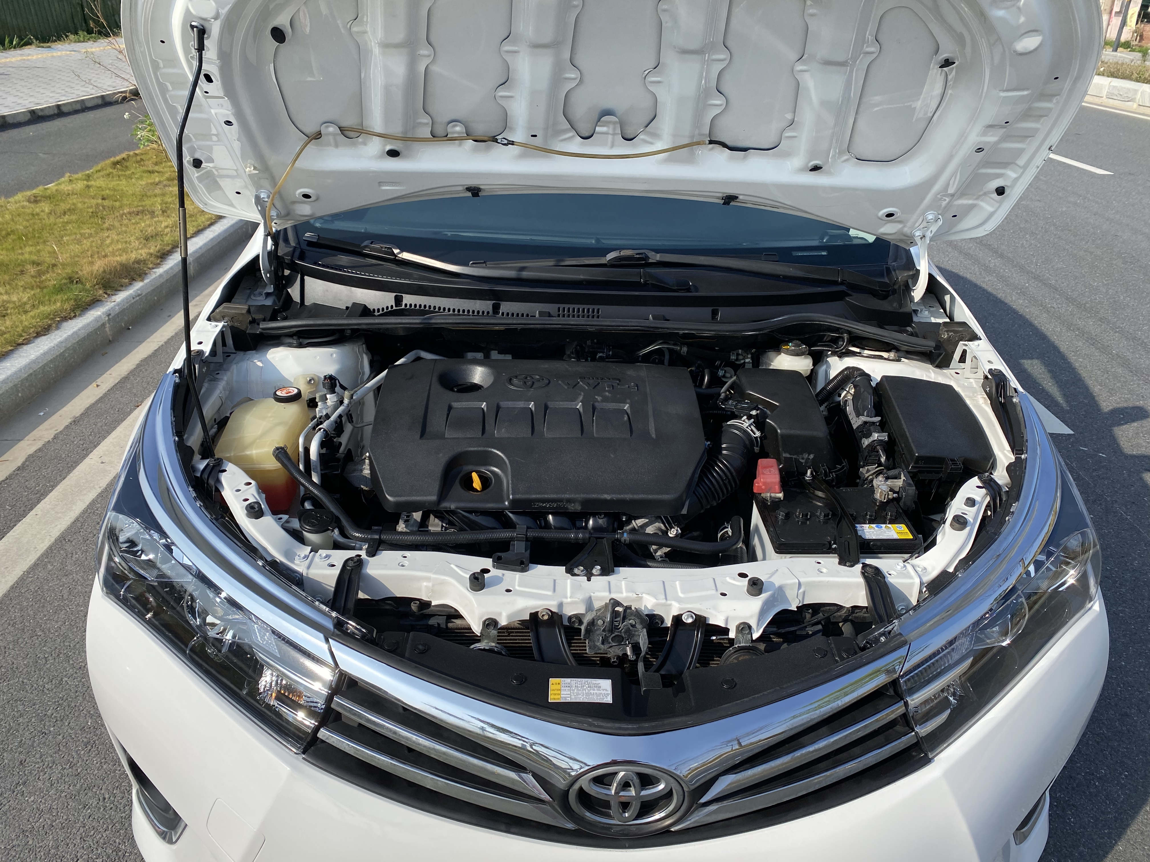 Corolla 2018 immagine di auto #22