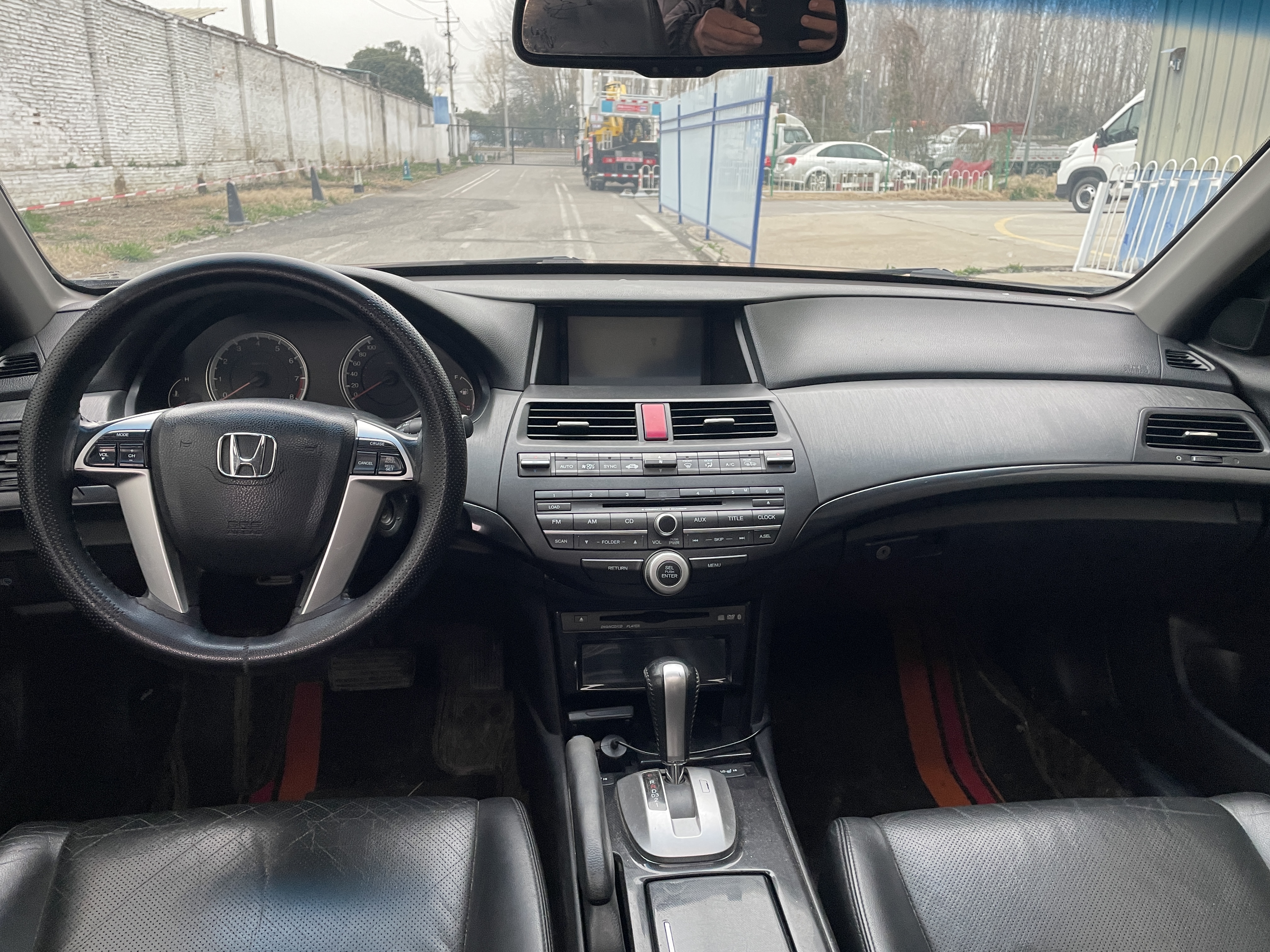 Honda Accord 2012 صورة سيارة #22