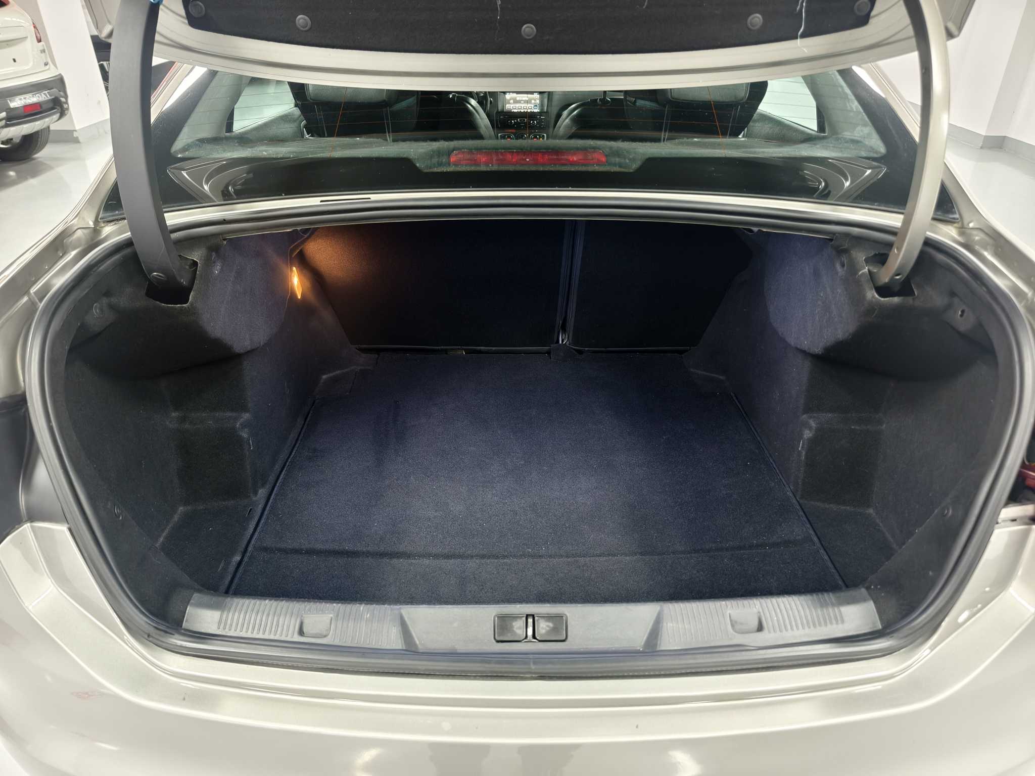 Citroen C4L 2014 imagen de coche #22