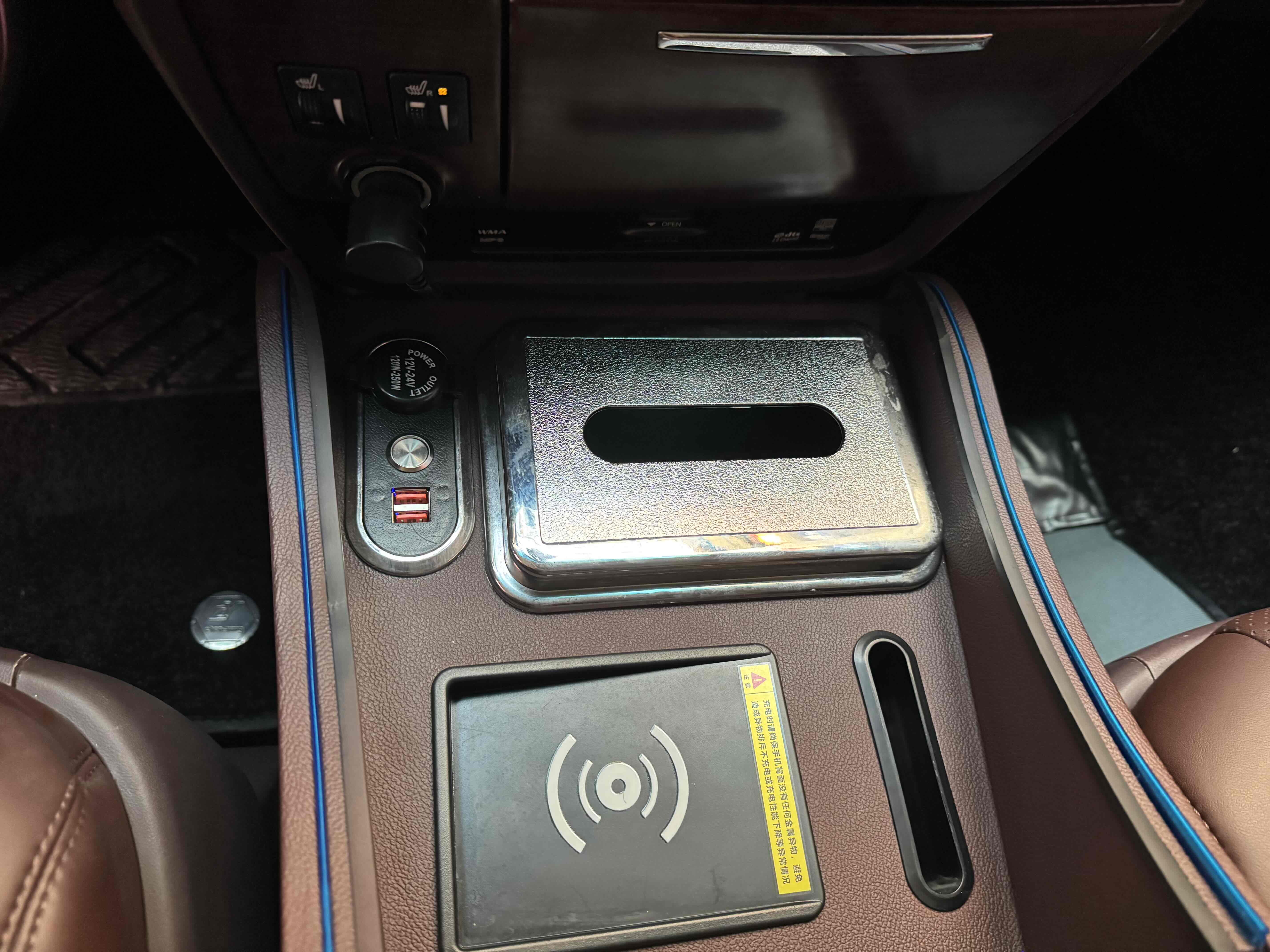 Toyota SIENNA 2011 car image #22