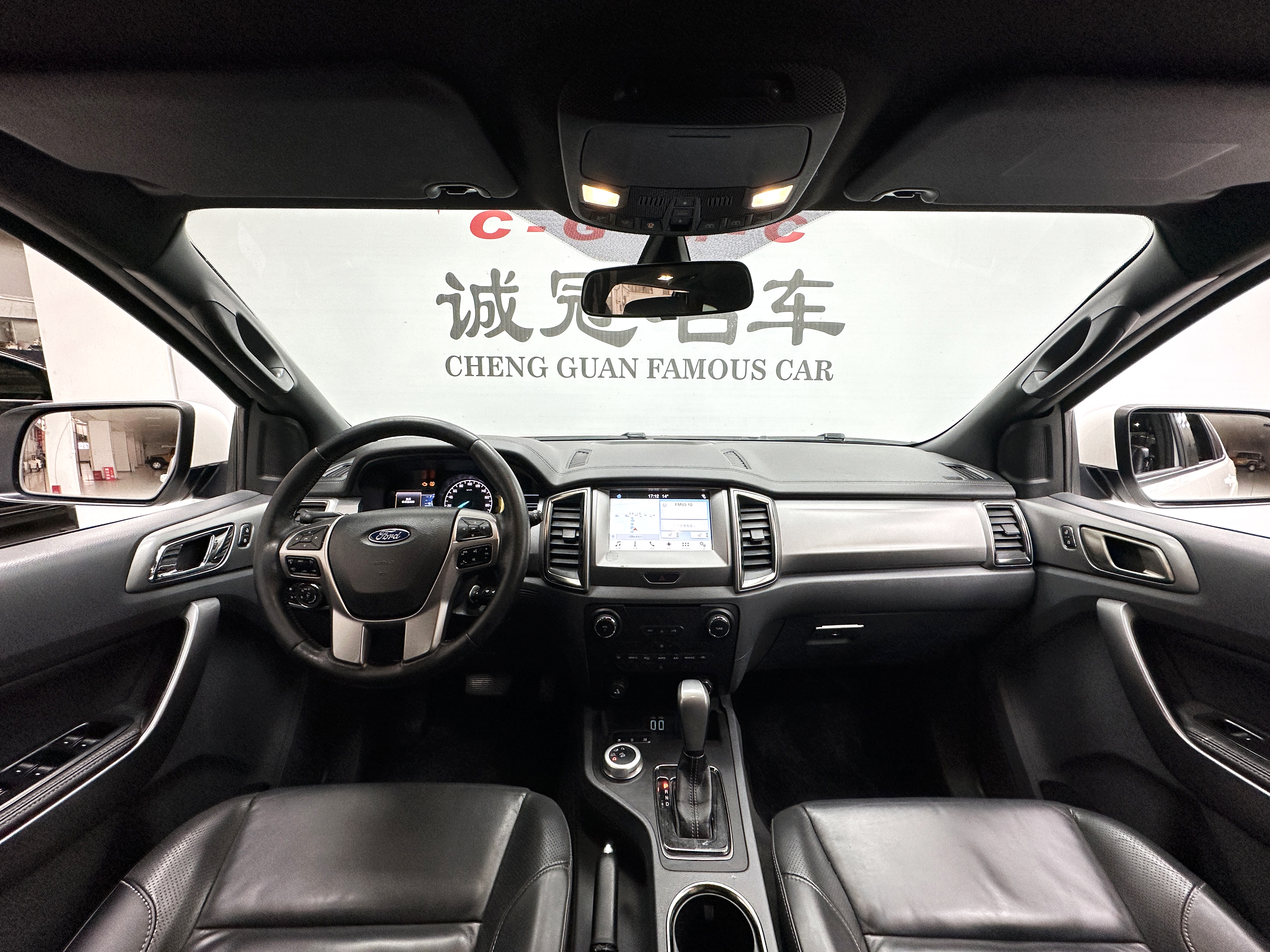 Ford Everest 2018 car image #22